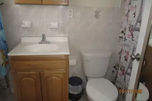 7 Kossuth St, Newark, NJ 07105 - Photo 12