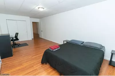 1166 E Jersey St, Elizabeth, NJ 07201 - Photo 14