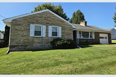 992 Wilbur Ave, Phillipsburg, NJ 08865 - Photo 1