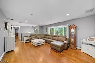 11 Glenbourne Dr, Boonton Township, NJ 07005 - Photo 12