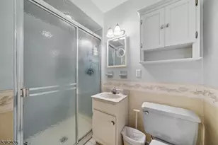 11 Glenbourne Dr, Boonton Township, NJ 07005 - Photo 18