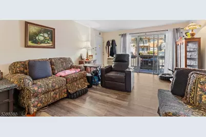 528 Andria Ave Apt #255, Hillsborough Township, NJ 08844 - Photo 4