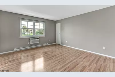 807 Eves Dr #1B, Hillsborough Township, NJ 08844 - Photo 18