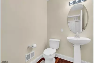 182 Victoria Dr, Bridgewater Twp., NJ 07920 - Photo 6