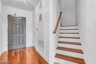 182 Victoria Dr, Bridgewater Twp., NJ 07920 - Photo 4