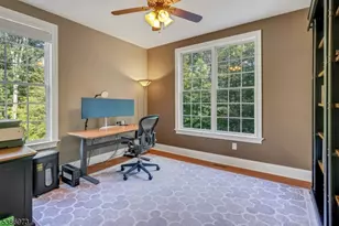 33 Chancellor Way, Washington Township, NJ 07853 - Photo 28