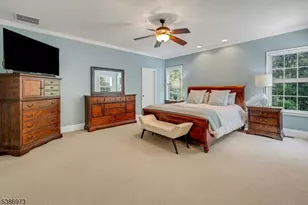 33 Chancellor Way, Washington Township, NJ 07853 - Photo 14