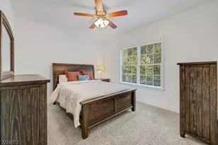 33 Chancellor Way, Washington Township, NJ 07853 - Photo 20