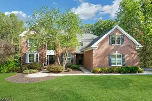 33 Chancellor Way, Washington Township, NJ 07853 - Photo 40