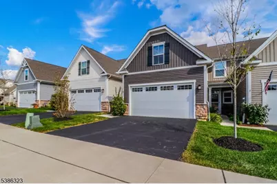 10 Sparrowhawk St, Washington Township, NJ 07882 - Photo 2