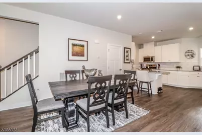 10 Sparrowhawk St, Washington Township, NJ 07882 - Photo 10