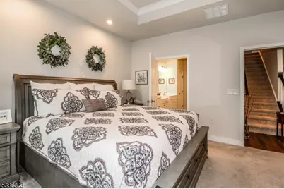 10 Sparrowhawk St, Washington Township, NJ 07882 - Photo 16