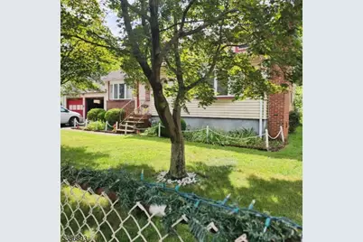 774 Webster Pl, Plainfield, NJ 07060 - Photo 2