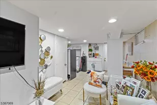 207 2nd St, Newark, NJ 07107 - Photo 16