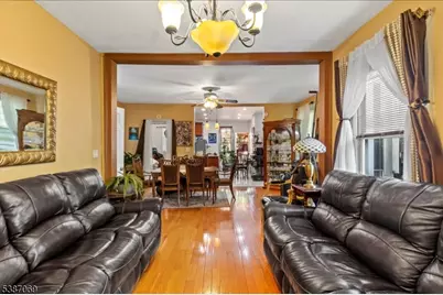 207 2nd St, Newark, NJ 07107 - Photo 2