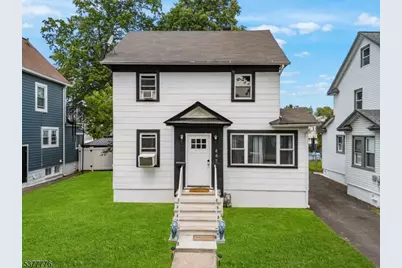 447 Stockton Ave, Roselle, NJ 07203 - Photo 1
