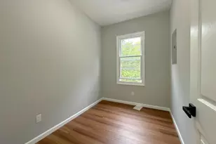 137 Madeline Ave, Clifton, NJ 07011 - Photo 16