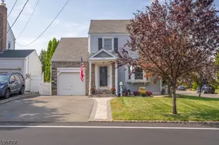 506 Whitewood Rd, Union Township, NJ 07083 - Photo 1