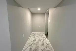 137 Madeline Ave, Clifton, NJ 07011 - Photo 20