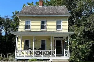 24 Clinton St, Newton, NJ 07860 - Photo 1