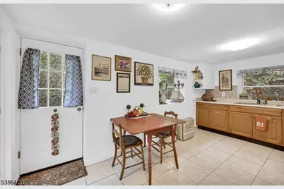 92 Lakeview Ter, Oakland, NJ 07436 - Photo 28