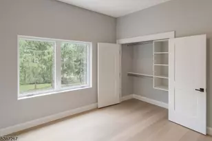 391 Springfield Ave, Berkeley Heights Township, NJ 07922 - Photo 4