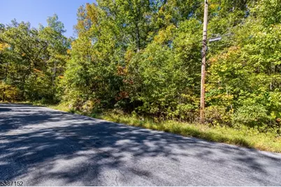 7 Bridge Rd, Vernon, NJ 07422 - Photo 1