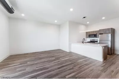 55 Washington St #1F, East Orange, NJ 07017 - Photo 6