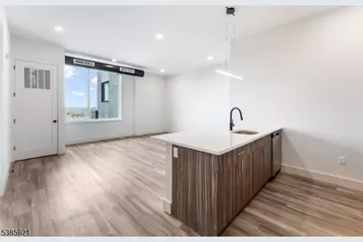 55 Washington St #6J, East Orange, NJ 07017 - Photo 2