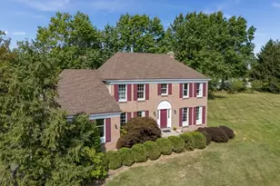 5 Rea Ct, Raritan Township, NJ 08822 - Photo 1