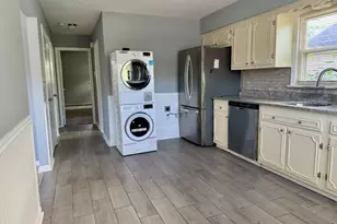 687 Midland Ave, Garfield, NJ 07026 - Photo 6