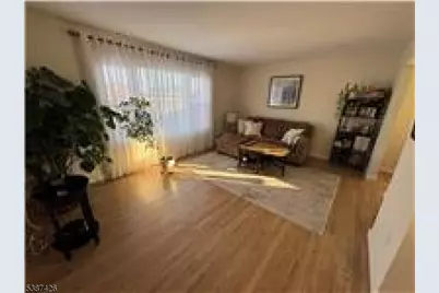 261 Schuyler Ave, Kearny, NJ 07032 - Photo 4