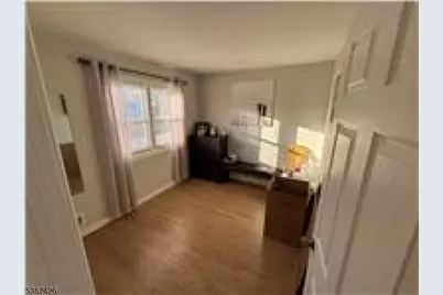 261 Schuyler Ave, Kearny, NJ 07032 - Photo 8