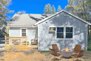 15 Forest St, Frankford Township, NJ 07826 - Photo 2