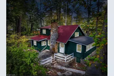 2115 Lakeside Dr, Vernon Twp., NJ 07422 - Photo 2