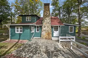 2115 Lakeside Dr, Vernon Twp., NJ 07422 - Photo 36