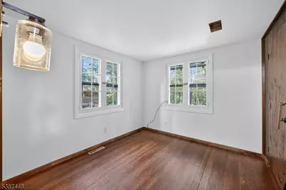 2115 Lakeside Dr, Vernon Twp., NJ 07422 - Photo 16