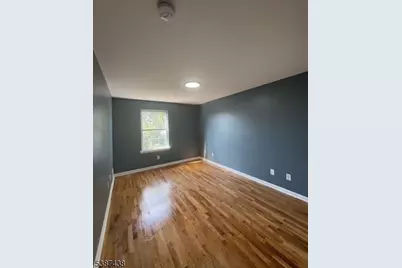 115 Fabyan Pl #2, Newark, NJ 07112 - Photo 2