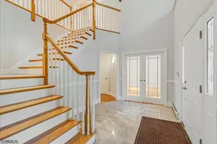 47 Stonehedge Dr, Hardyston Township, NJ 07460 - Photo 2