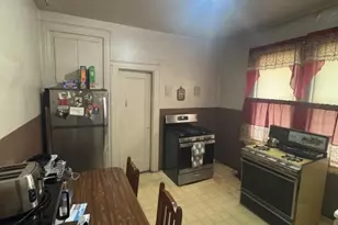 176 Hobson St, Newark, NJ 07112 - Photo 2