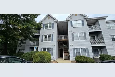 301 Stratford Pl, Bridgewater, NJ 08805 - Photo 1