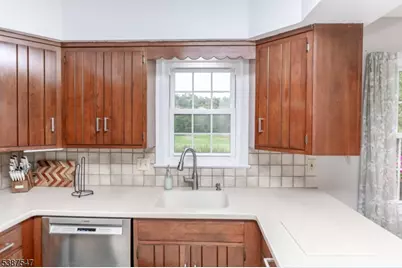 108 Goldfinch Mdws, Allamuchy Township, NJ 07840 - Photo 24