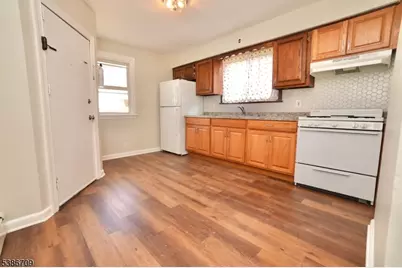 100 William St  First Floor #1, Belleville, NJ 07109 - Photo 2