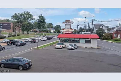 864 US Highway 22, North Plainfield, NJ 07060 - Photo 1