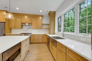 34 E Glen Rd, Denville, NJ 07834 - Photo 14