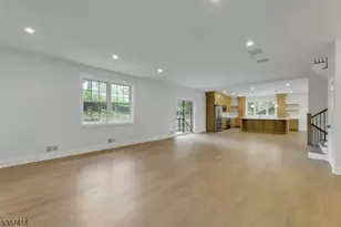 34 E Glen Rd, Denville, NJ 07834 - Photo 10