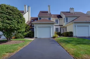 28 Alpine Dr, Lincoln Park, NJ 07035 - Photo 1