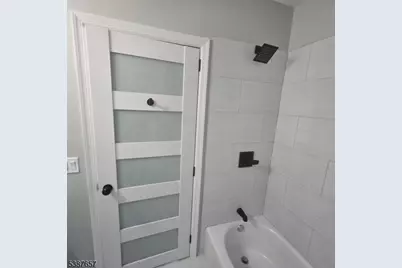 16 Baldwin Ave #3, Newark, NJ 07108 - Photo 6