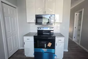 16 Baldwin Ave, Newark, NJ 07108 - Photo 1