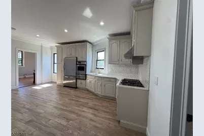 68 Augusta St #1, Irvington, NJ 07111 - Photo 2